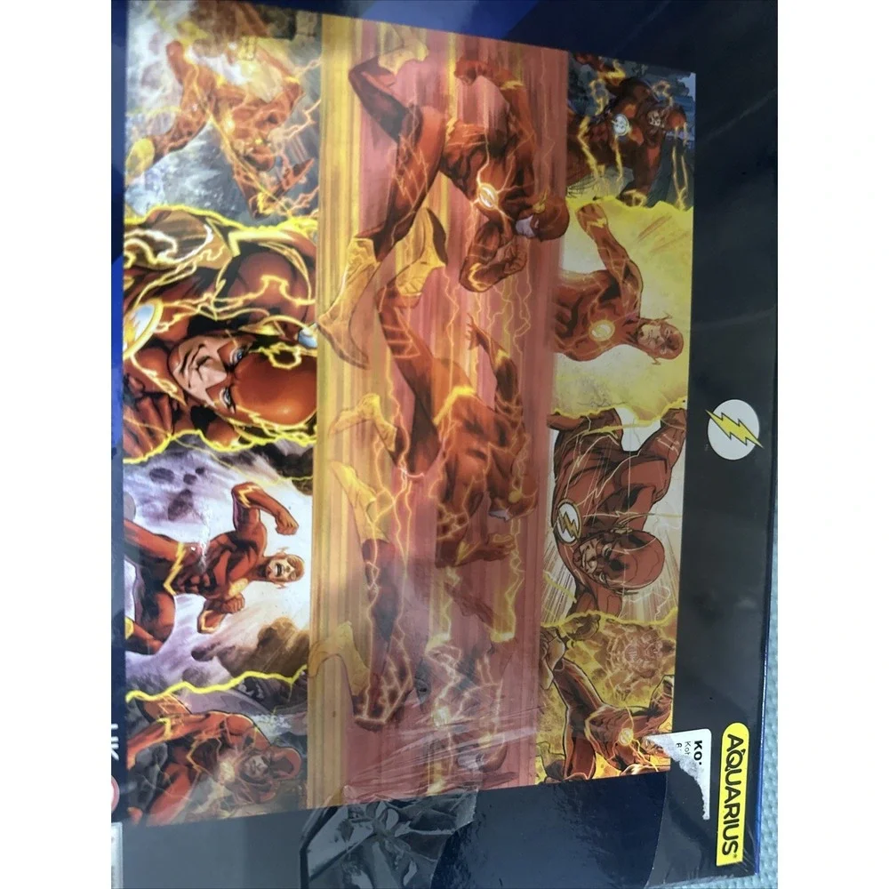 NEW SEALED DC‎ Comics The Flash Superhero AQUA 500 Piece Jigsaw Puzzle UNIQUE!